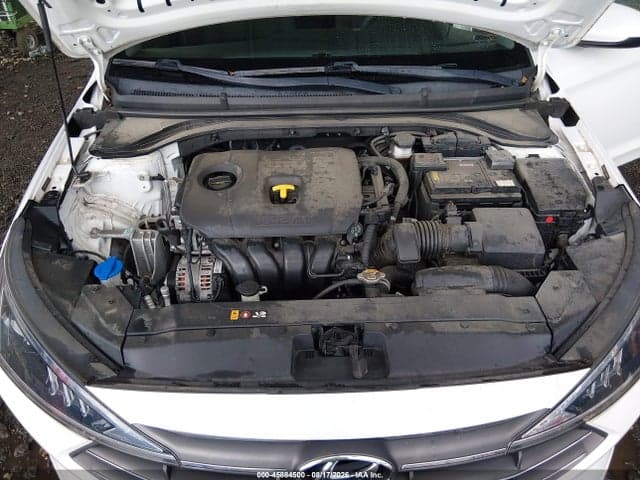 2020 HYUNDAI ELANTRA SE 10