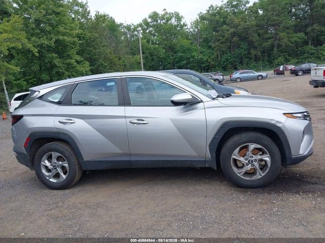 2023 HYUNDAI TUCSON SE 12