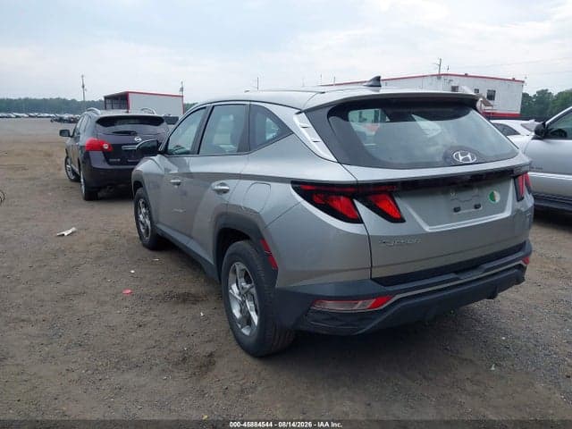 2023 HYUNDAI TUCSON SE 3