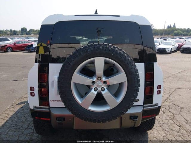 2022 LAND ROVER DEFENDER 110 X-DYNAMIC HSE 17