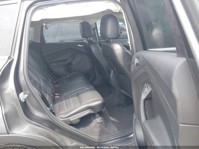 2017 FORD ESCAPE TITANIUM 8
