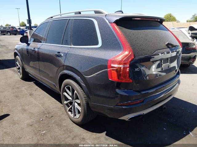 2017 VOLVO XC90 T6 MOMENTUM 3