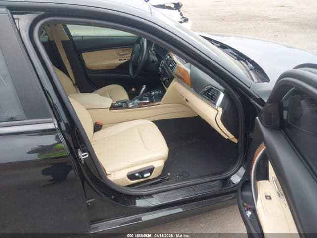 2018 BMW 320I XDRIVE 5