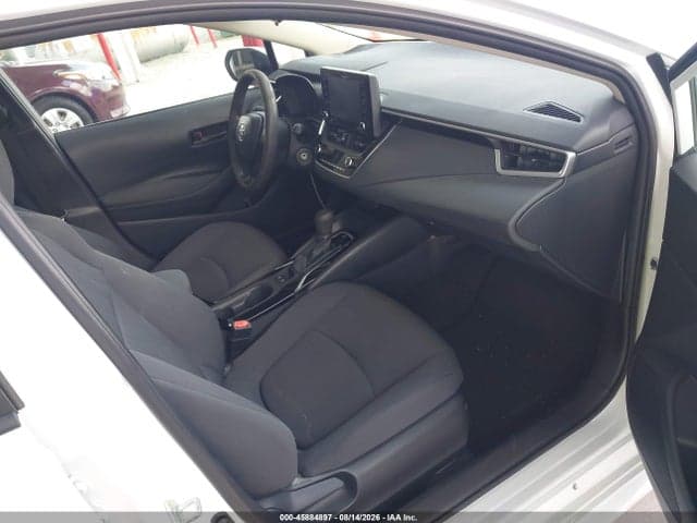 2022 TOYOTA COROLLA LE 5