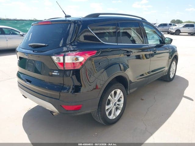 2018 FORD ESCAPE SE 4
