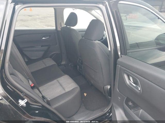 2026 NISSAN ROGUE SV 8