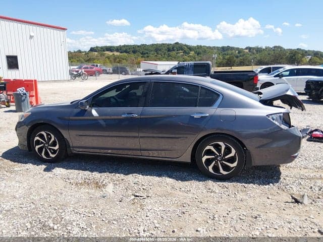 2017 HONDA ACCORD EX 14