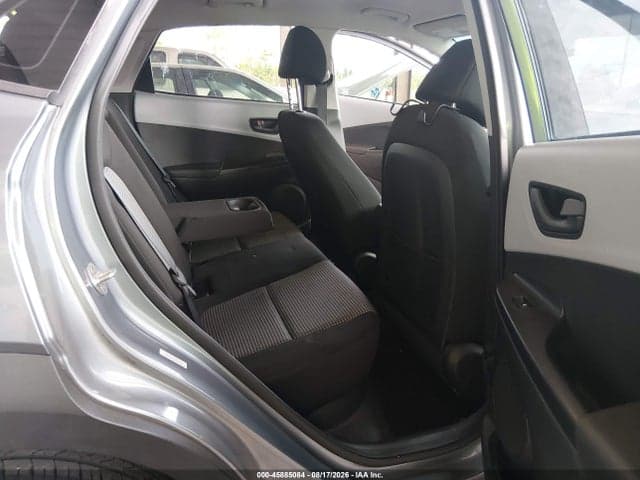 2018 HYUNDAI KONA SE 8
