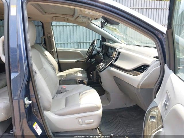 2018 TOYOTA SIENNA XLE 8 PASSENGER 5