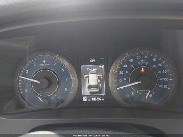 2018 TOYOTA SIENNA XLE 8 PASSENGER 7