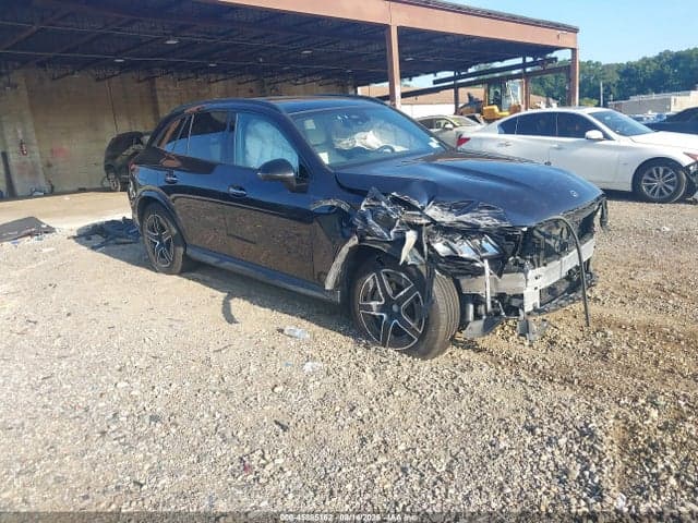 2023 MERCEDES-BENZ GLC 300 4MATIC SUV 1