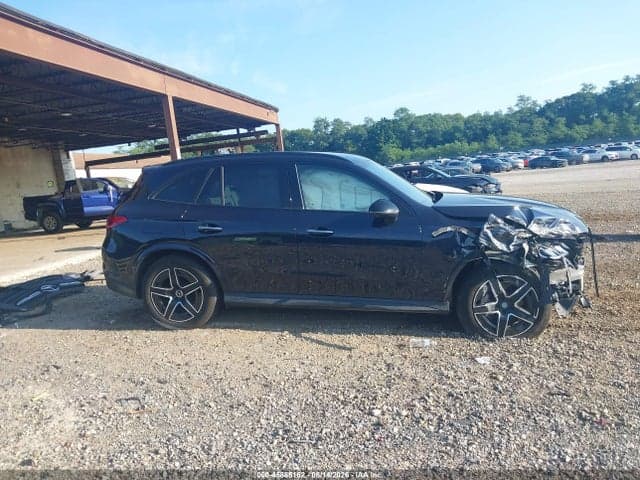 2023 MERCEDES-BENZ GLC 300 4MATIC SUV 14