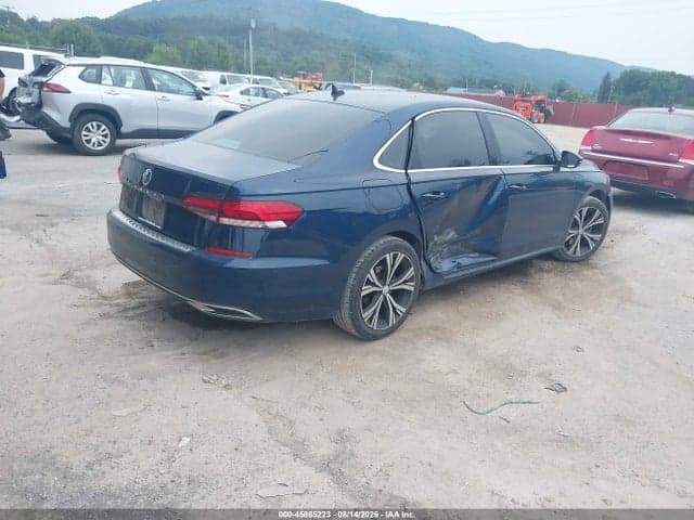 2021 VOLKSWAGEN PASSAT 2.0T SE 4