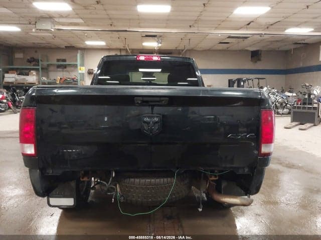 2017 RAM 1500 EXPRESS 4X4 6'4 BOX 16