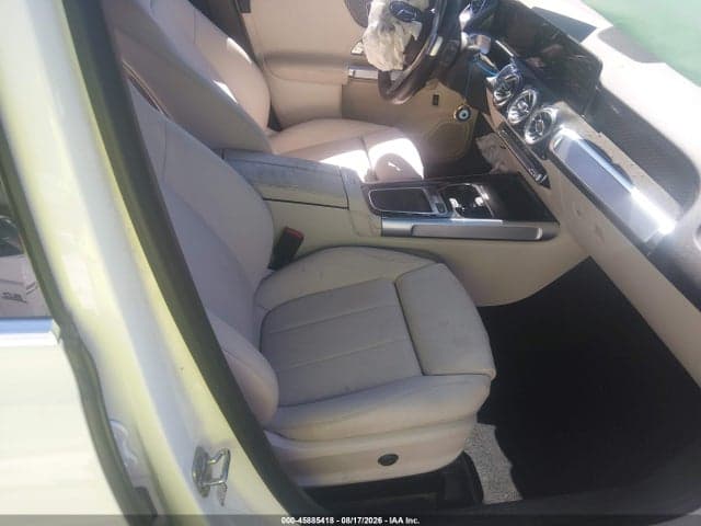 2024 MERCEDES-BENZ GLB 250 4MATIC 5