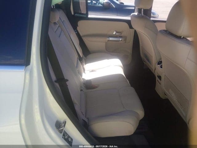 2024 MERCEDES-BENZ GLB 250 4MATIC 8