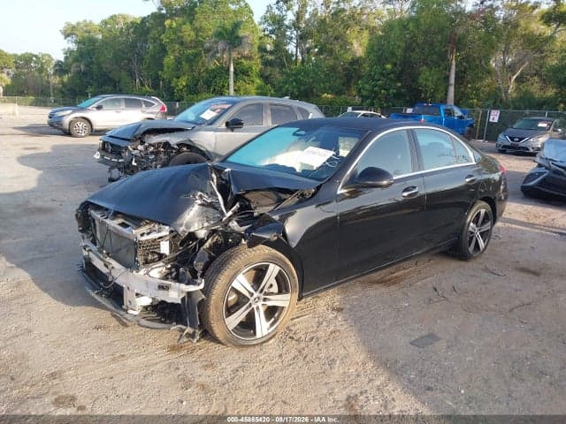 2025 MERCEDES-BENZ C 300 2