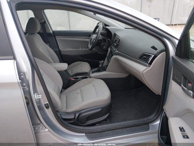 2017 HYUNDAI ELANTRA SE 5