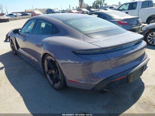 2025 PORSCHE TAYCAN 4 3