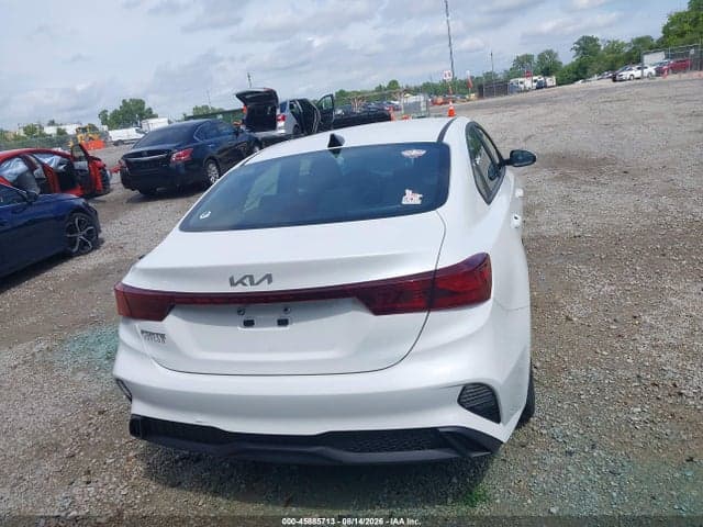 2023 KIA FORTE LXS 17