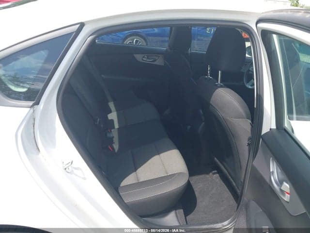 2023 KIA FORTE LXS 8