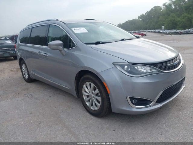 2018 CHRYSLER PACIFICA TOURING L 1