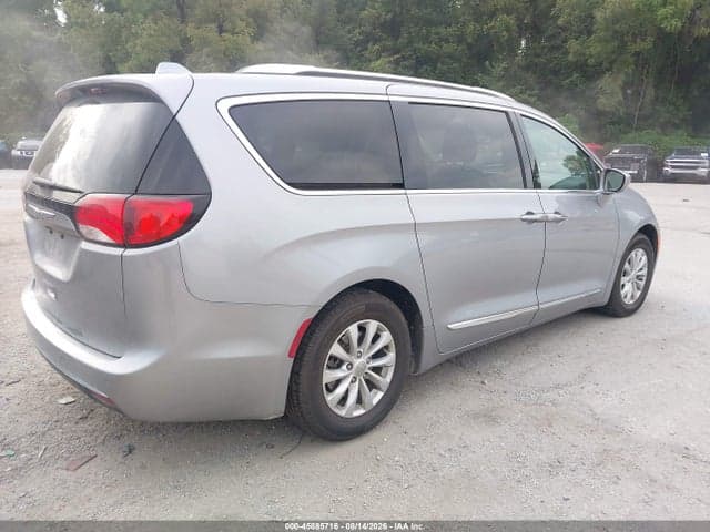 2018 CHRYSLER PACIFICA TOURING L 4