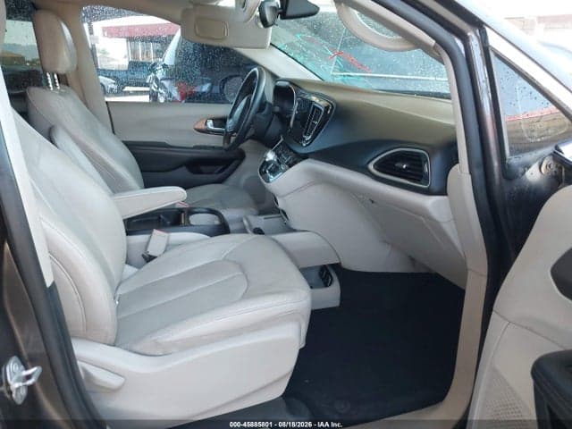 2017 CHRYSLER PACIFICA TOURING-L 5