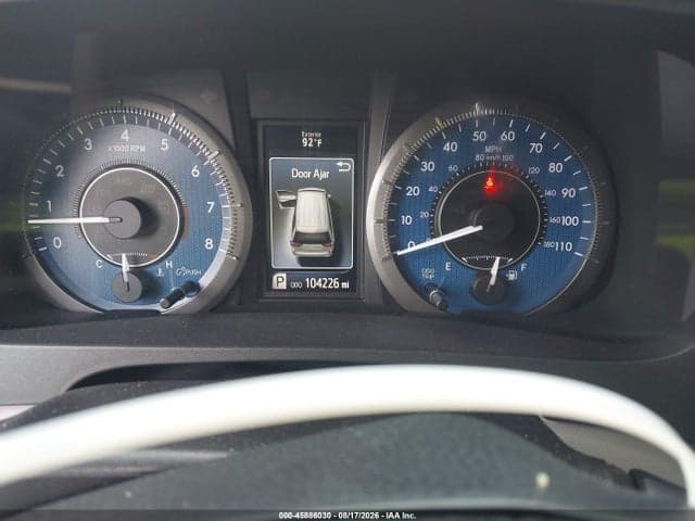 2018 TOYOTA SIENNA LE 8 PASSENGER 7
