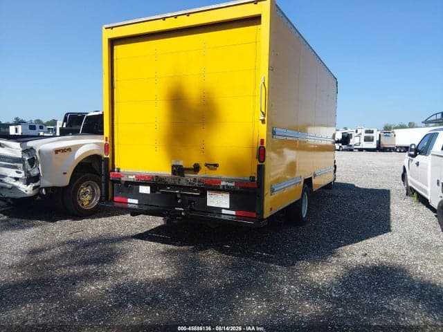 2018 GMC SAVANA CUTAWAY WORK VAN 4