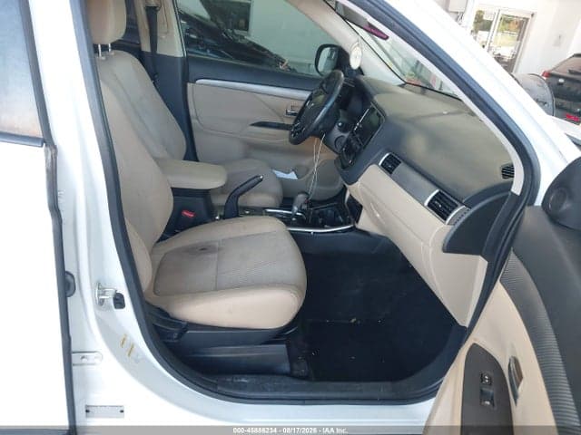 2017 MITSUBISHI OUTLANDER SE 5