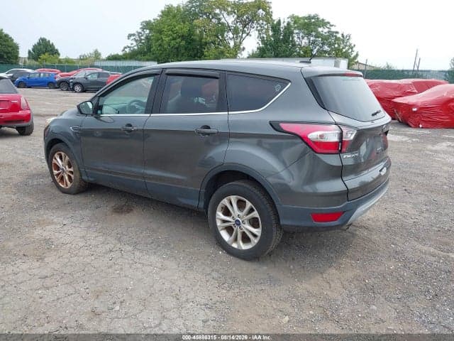 2017 FORD ESCAPE SE 3