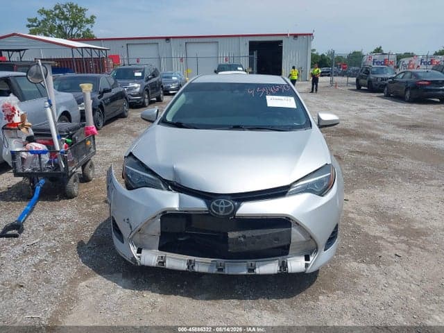 2018 TOYOTA COROLLA LE 13