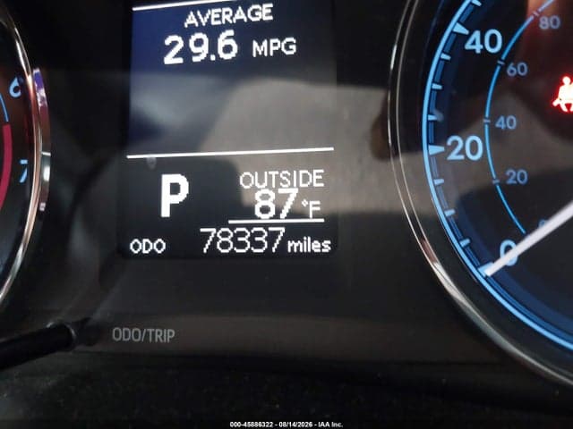 2018 TOYOTA COROLLA LE 16