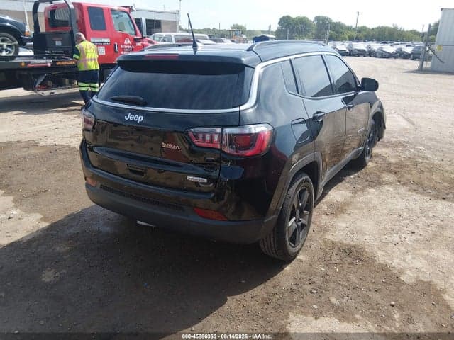 2022 JEEP COMPASS LATITUDE FWD 4