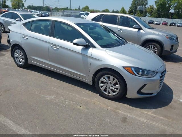 2018 HYUNDAI ELANTRA SE 1