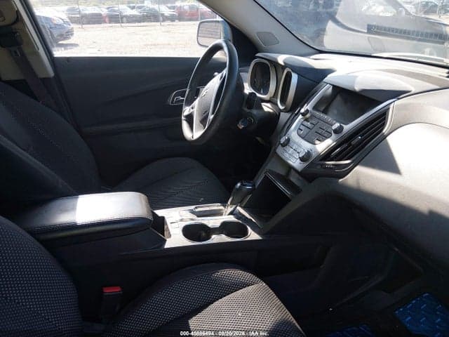 2017 CHEVROLET EQUINOX LT 5