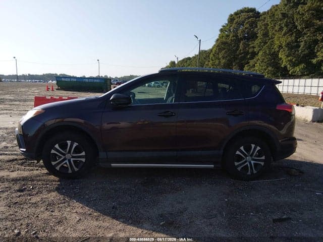 2017 TOYOTA RAV4 LE 14