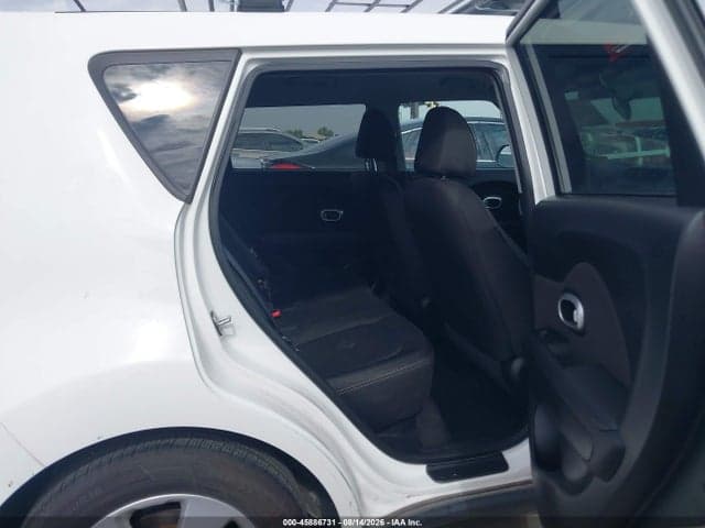 2019 KIA SOUL 8
