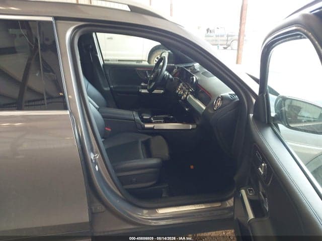 2021 MERCEDES-BENZ GLB 250 4MATIC 5