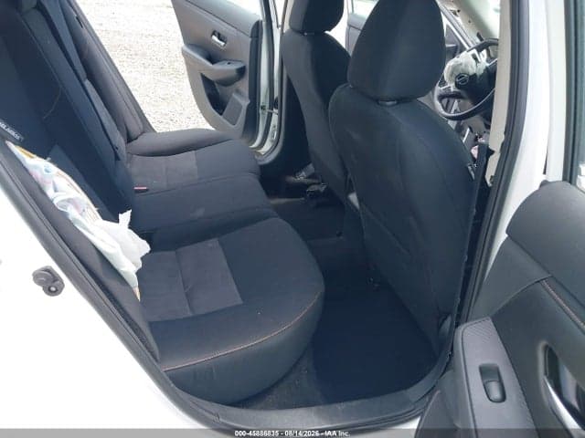 2023 NISSAN SENTRA SR XTRONIC CVT 8