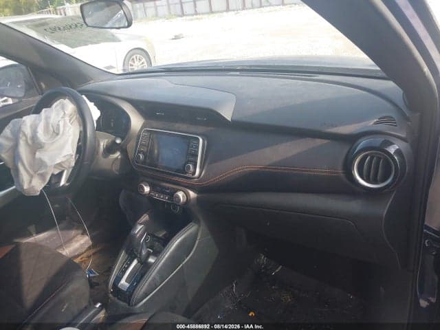 2019 NISSAN KICKS SR 5