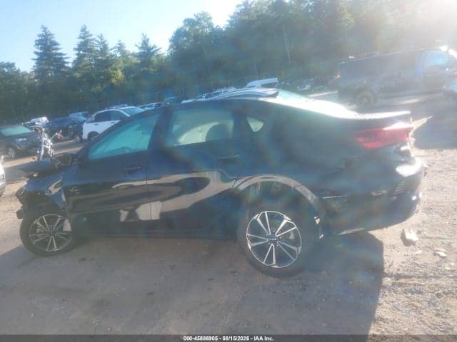 2024 KIA FORTE LXS 14