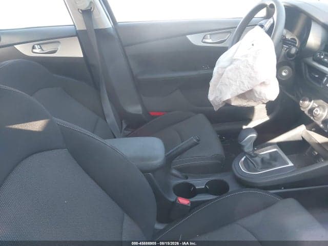 2024 KIA FORTE LXS 5