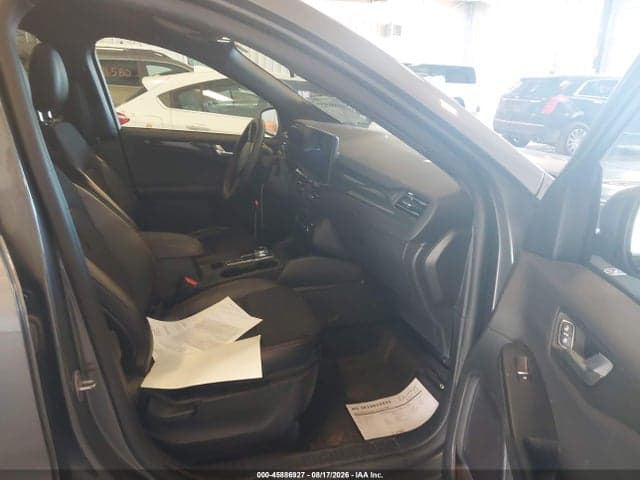 2024 FORD ESCAPE ST-LINE 5