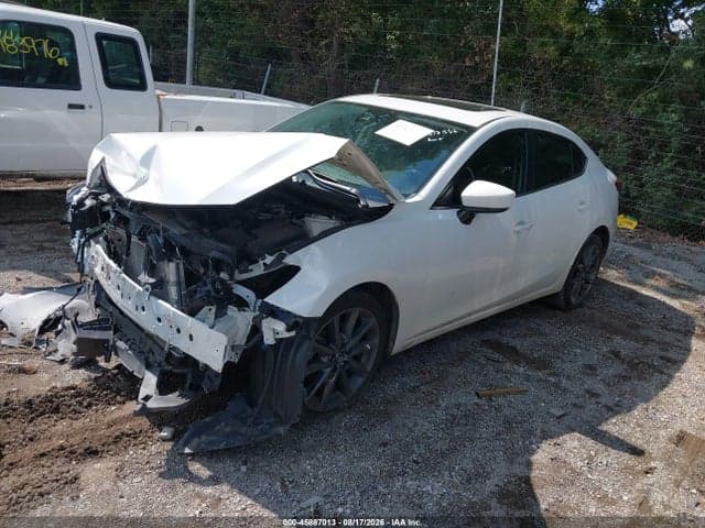 2018 MAZDA MAZDA3 TOURING 2