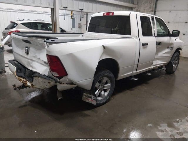 2017 RAM 1500 EXPRESS 4X4 6'4 BOX 4