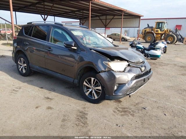 2017 TOYOTA RAV4 XLE 1