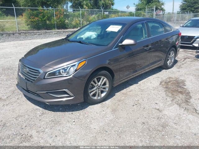 2017 HYUNDAI SONATA SE 2