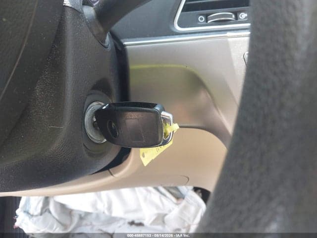 2017 HYUNDAI SONATA SE 11